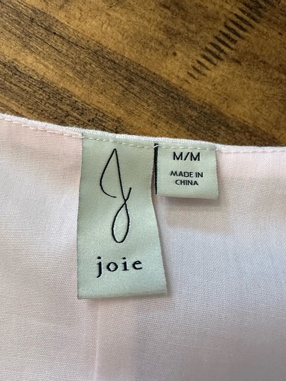 Joie Pale Pink Button-Front Crop Top - Picture 3 of 5
